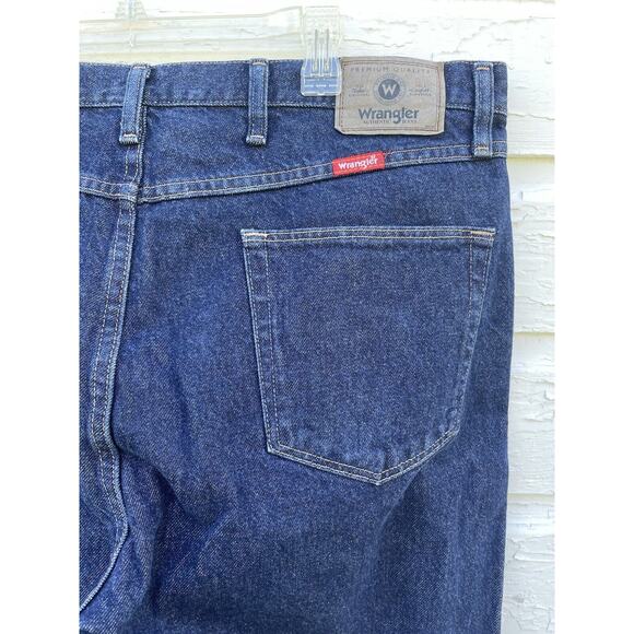 Wrangler Jeans Mens 40x30 Dark Blue Classic Fit Five Star Denim Utility Durable - Picture 4 of 6